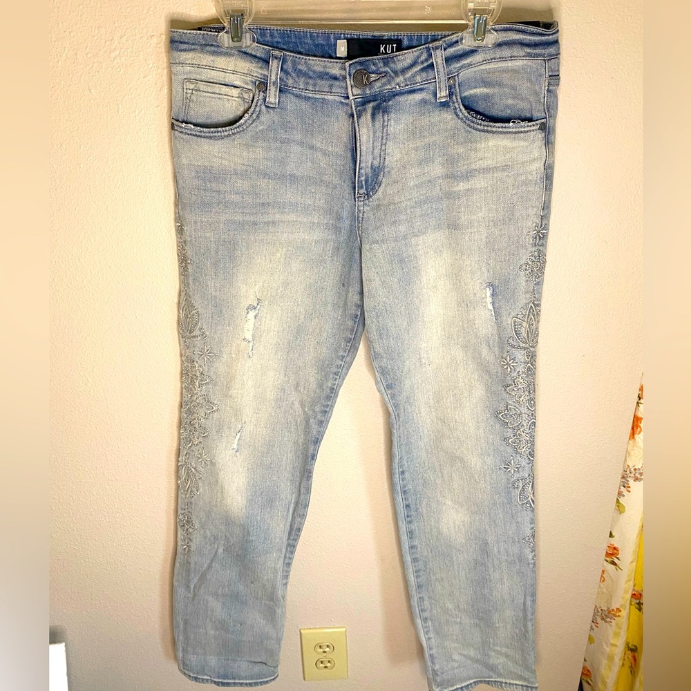 KUT Embroidered Distressed Jeans 10 NWT
